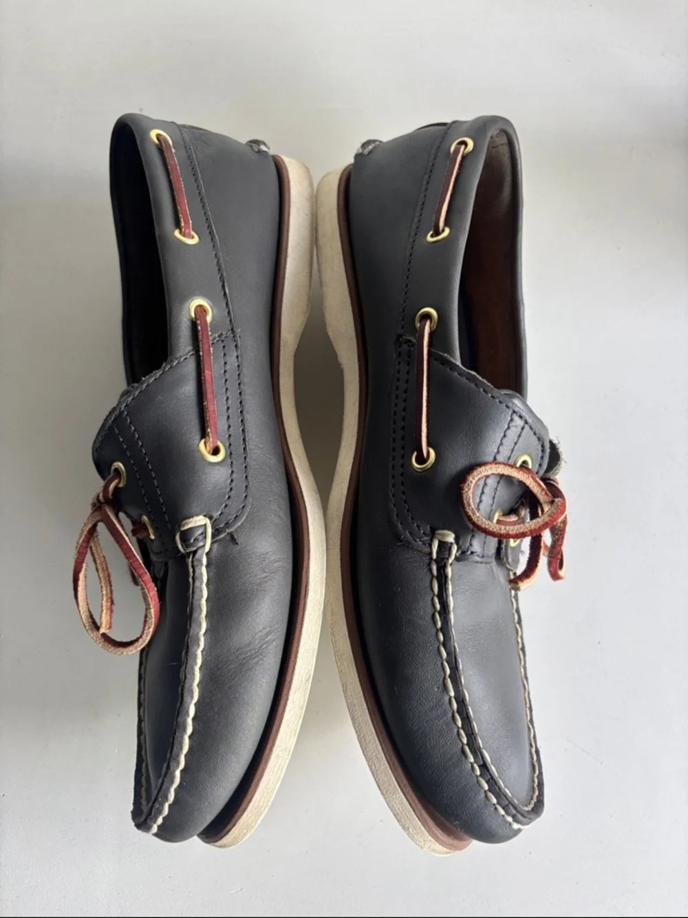 Men's Leather Boat Shoes with Contrast Laces